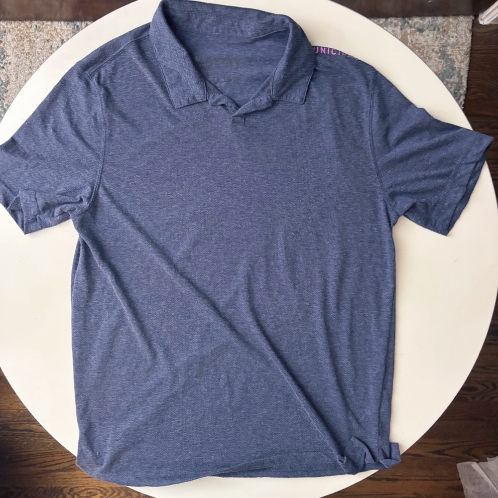 Municipal Men’s Lightweight Micro Mesh Open Collar Polo Size Large Slim Fit